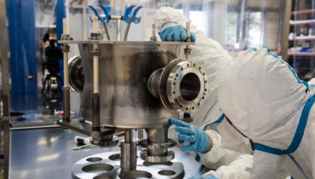 World’s first crabbing of a proton beam World’s first crabbing of a proton beam