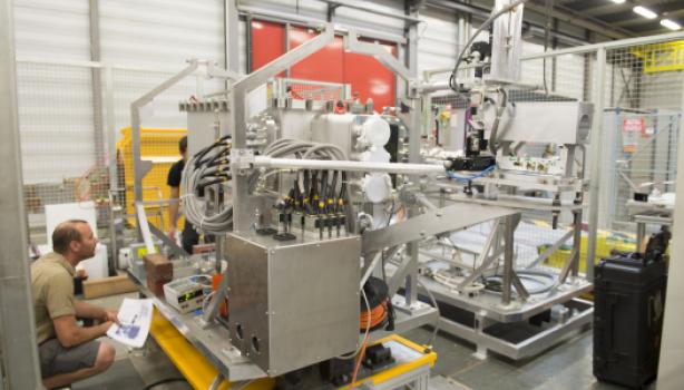 HiRadMat: testing materials under high radiation HiRadMat: testing materials under high radiation